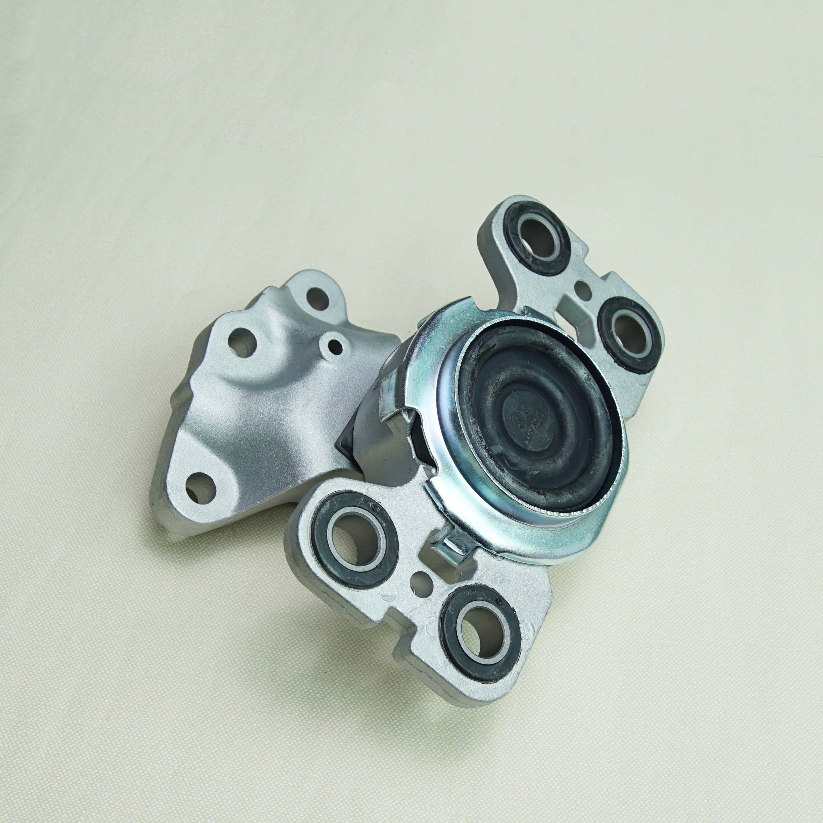 Volvo Car Accessories Xc60 - 31401308 Otomobil Motoru motor braketi montaj