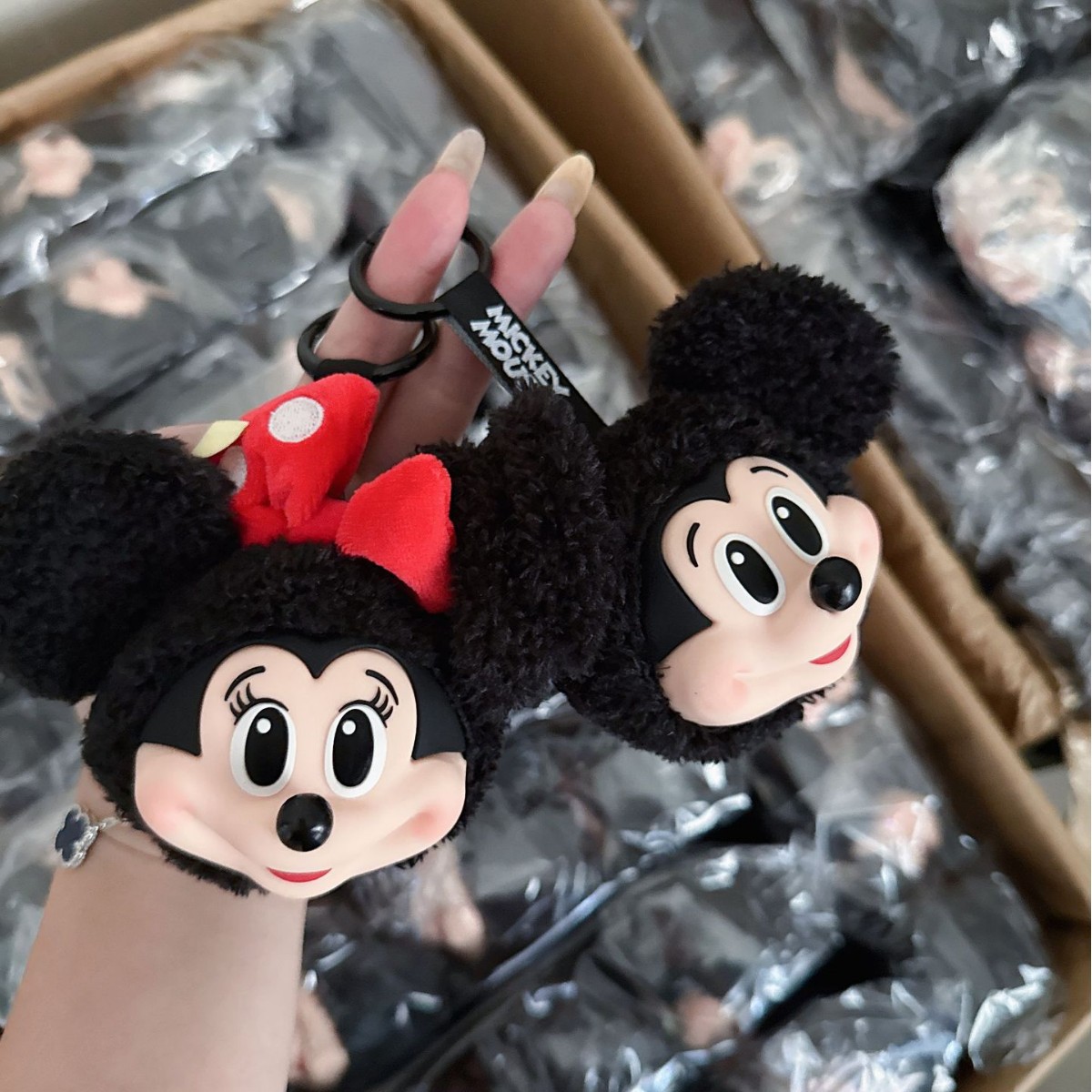 Mickey Minnie Peluş Bebek Anah - Car Accessories Cute incelemesi ve fiyatı